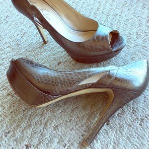 Marc Fisher metallic heels